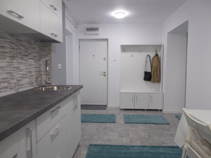 Apartament Tanya 트르고비슈테 외부 사진